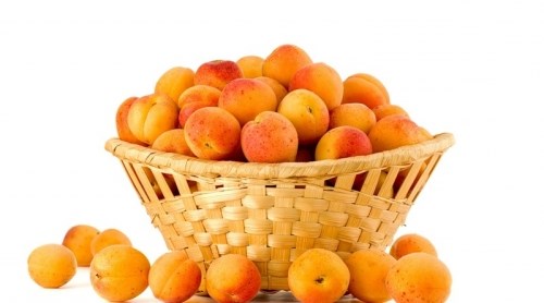 Абрикосы