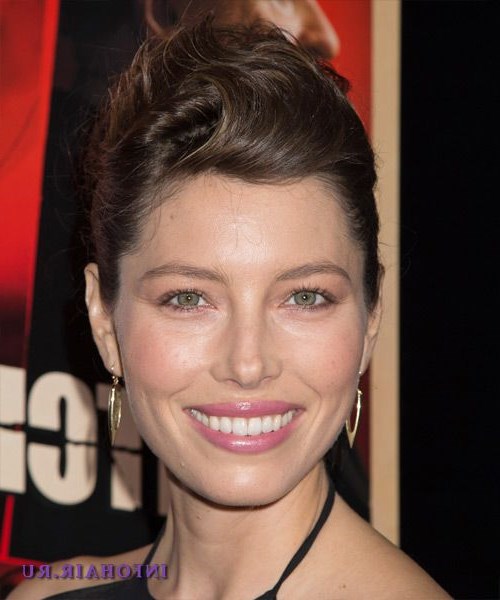 Джессика Бил