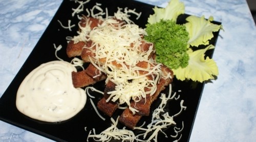 Гренки с соусом Гренки с соусом