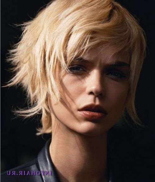 Короткие стрижки 2016 - фото модных причесок для нового сезона Короткие стрижки 2016 - фото модных причесок для нового сезона