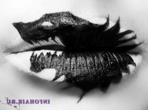 Макияж губ на Хэллоуин - темные, и в то же время стильные образы