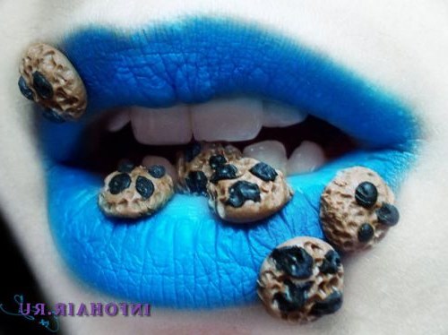 Макияж губ на Хэллоуин - темные, и в то же время стильные образы