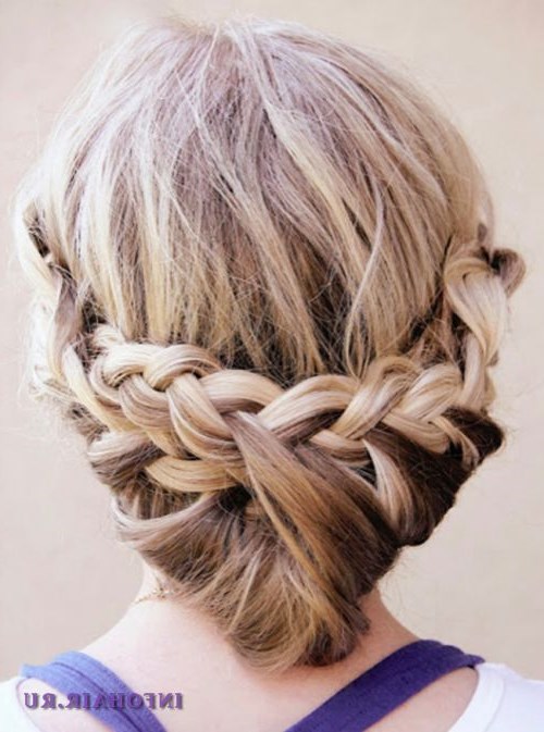 Модные, праздничные прически для особых случаев Модные, праздничные прически для особых случаев