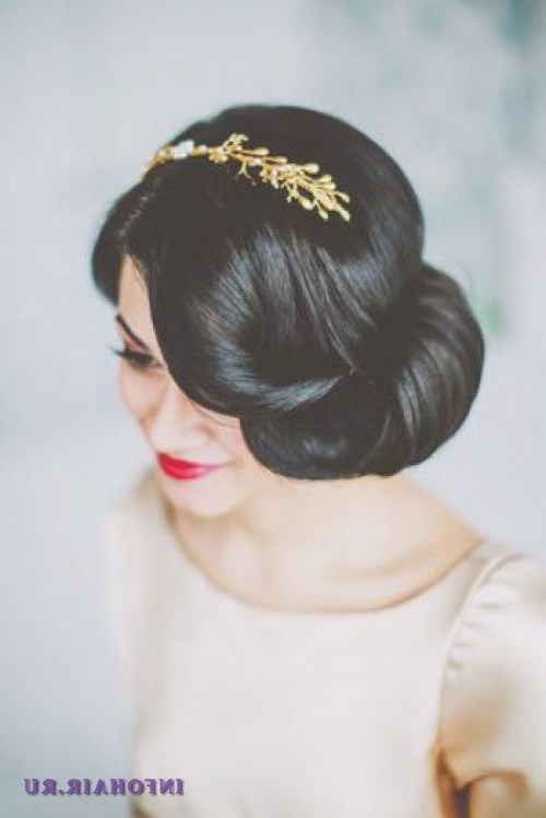 Модные, праздничные прически для особых случаев Модные, праздничные прически для особых случаев