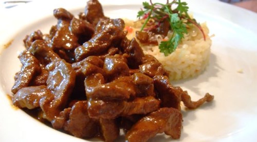 Мясные горячие блюда: Бефстроганов Мясные горячие блюда: Бефстроганов