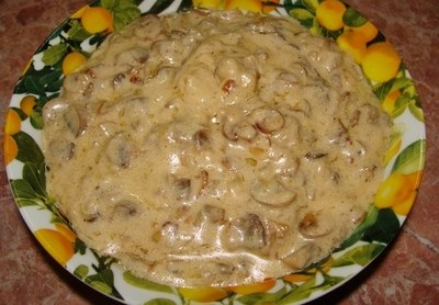 Овощные и грибные блюда: Сморчки в сметане