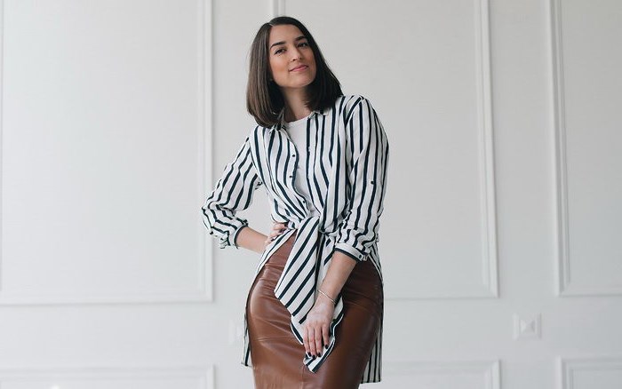 С чем носить кожаную юбку, чтобы выглядеть эффектно