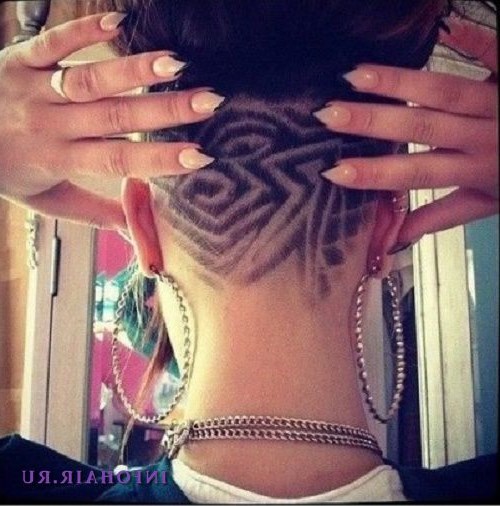 Выбритые узоры на затылке. Идеи оригинальной внешности