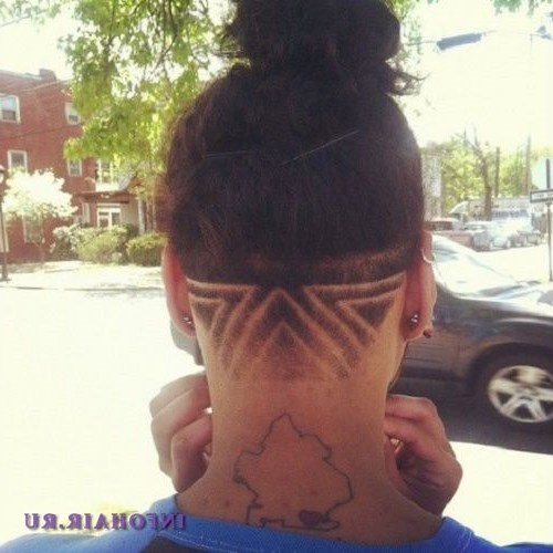 Выбритые узоры на затылке. Идеи оригинальной внешности